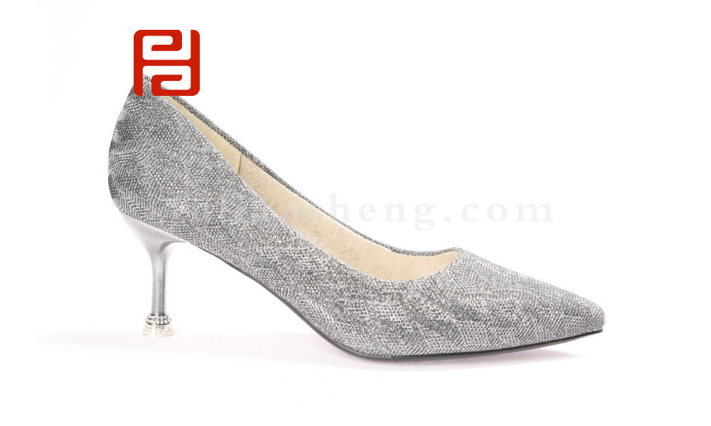福連升尖頭細(xì)跟高跟女鞋 新娘鞋伴娘鞋工作單鞋圖片