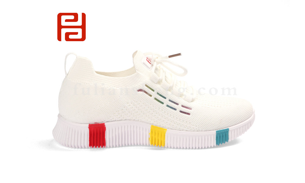 福連升女士飛織透氣運(yùn)動(dòng)鞋一腳蹬系帶椰子鞋老北京布鞋圖片