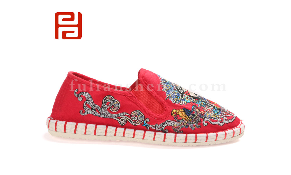福連升中國(guó)風(fēng)老北京布鞋男繡花社會(huì)臉譜千層底軟底布鞋圖片