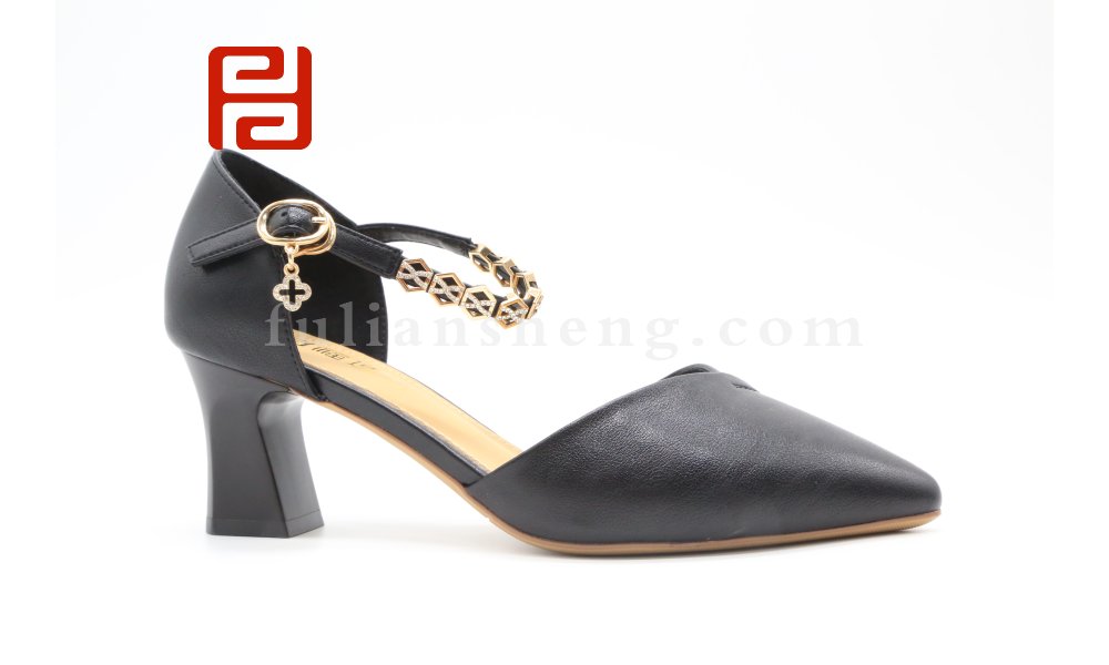 福連升夏季女鞋輕松工作中空鞋魅力時裝涼鞋