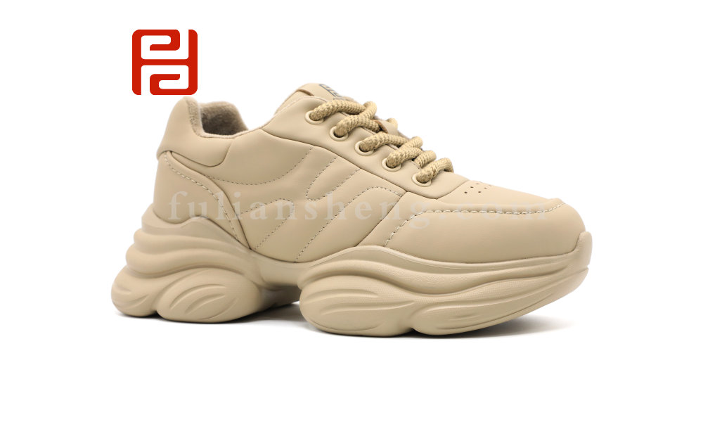 福連升冬季新款運(yùn)動(dòng)生活女鞋時(shí)尚運(yùn)動(dòng)老爹鞋