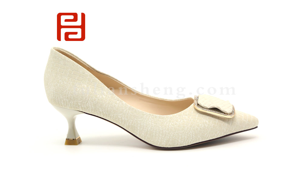 福連升休閑鞋女鞋職業(yè)工作鞋春款尖頭方扣細跟中高跟鞋淺口單鞋圖片