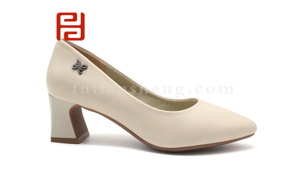 福連升休閑女鞋魅力時裝工裝工作鞋通勤粗跟中跟鞋圖片