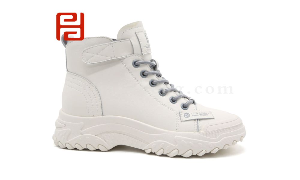 福連升休閑鞋女鞋冬季保暖中幫平底休閑鞋舒適榴蓮防滑鞋底圖片