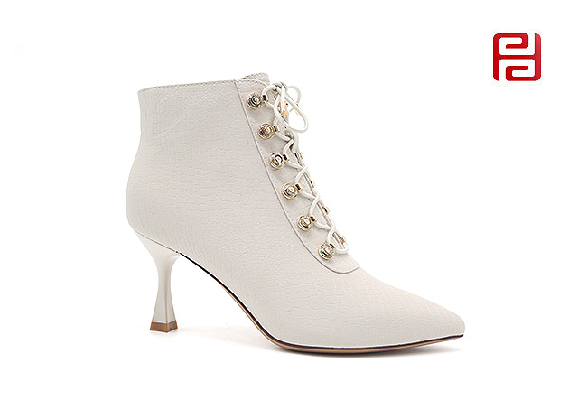 福連升休閑鞋女鞋高跟小短靴百搭尖頭時(shí)裝細(xì)跟保暖秋冬