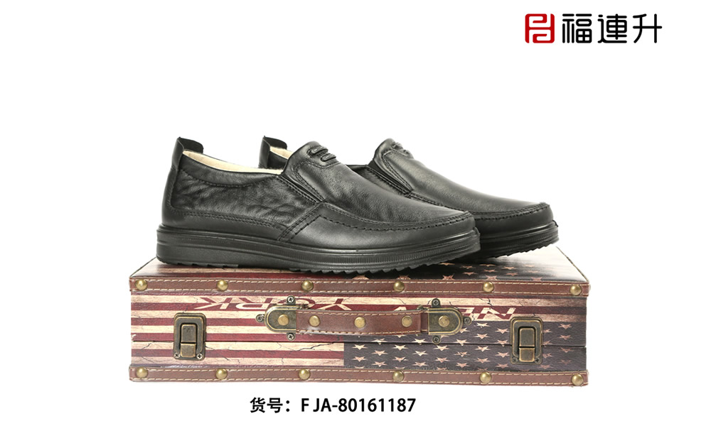 福連升2020春商務(wù)休閑輕便軟底老北京布鞋男士單鞋(圖1)