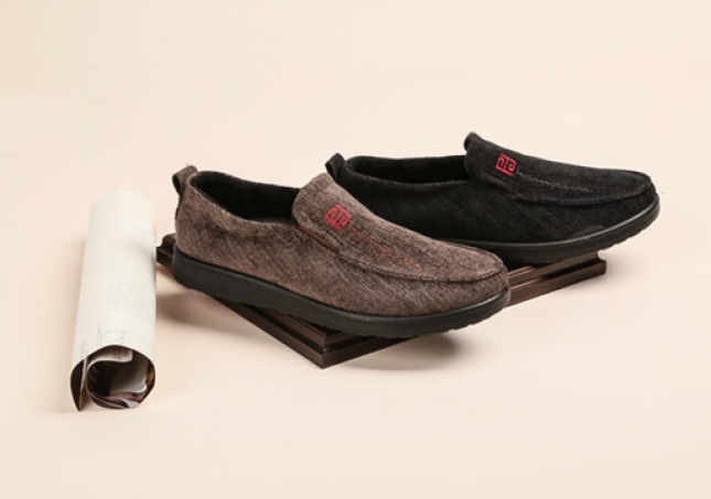 休閑鞋要如何進行保養(yǎng)才能穿的更久！