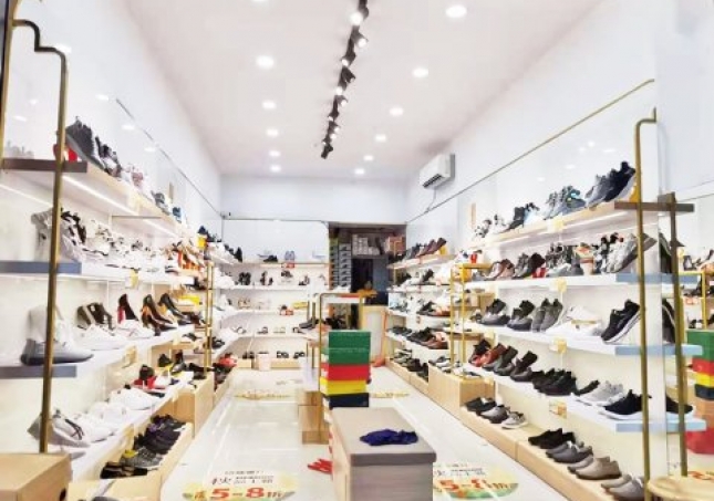 賀：福連升休閑鞋品牌四川攀枝花仁和新街店正式開業(yè)！
